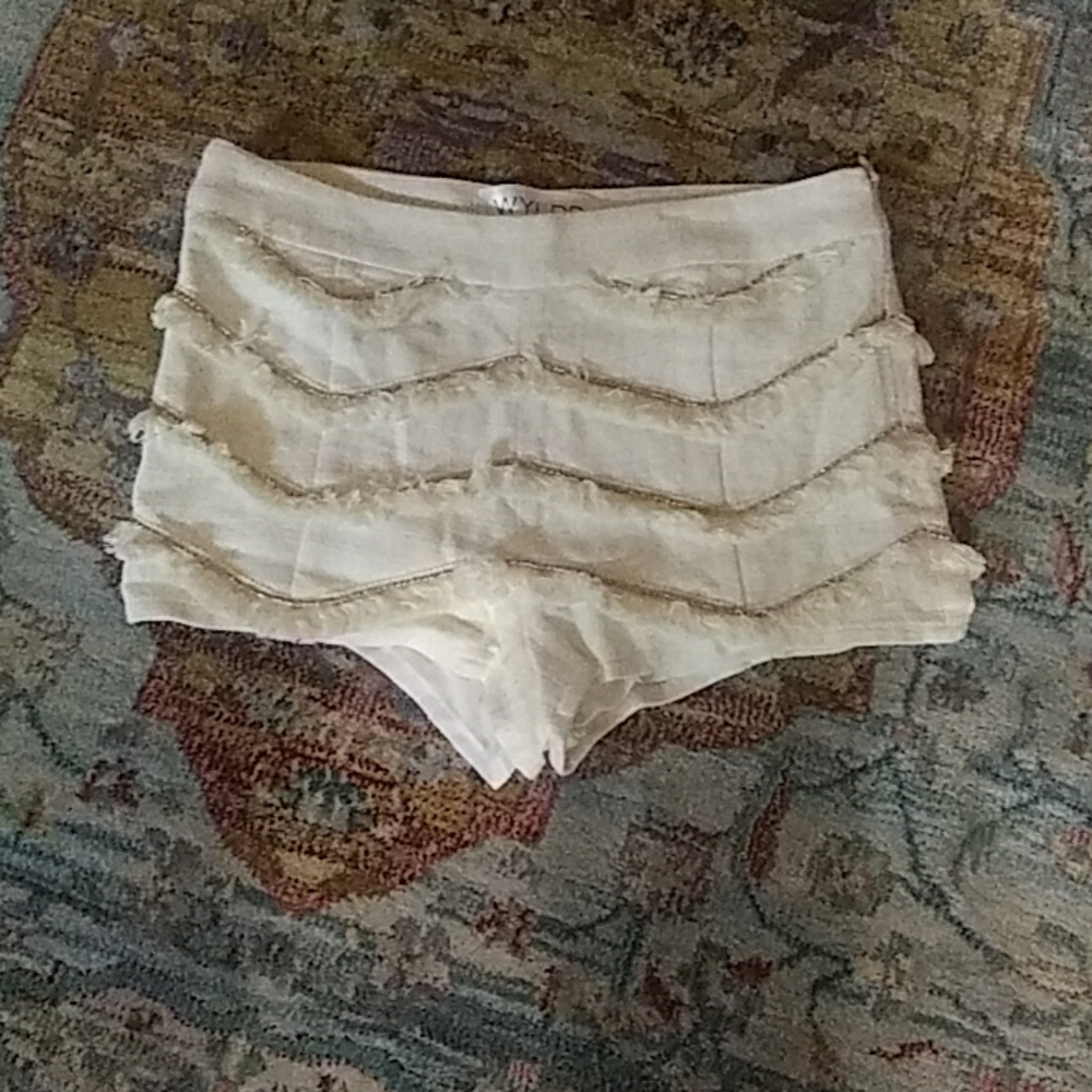 Wyldr cotton linen ivory chain fringe shorts xs